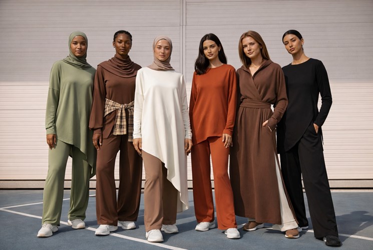What Is Modest Wear and Why Are More Women Choosing Non-Revealing Clothes Now?